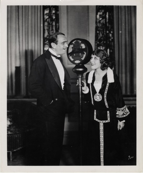 Unknown. [Douglas Fairbanks, Sr. and Mary Pickford.] Museum of the City of New York, 52.321.14