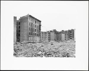 Near Bathgate Avenue and East 173rd Street, Mel Rosenthal, 1976-1982. Museum of the City of New York 2013.12.40
