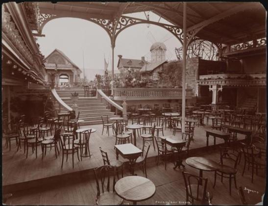 Byron Company (New York, N.Y.). [Roof Garden, Paradise atop Hammerstein's Victoria.] ca. 1904.