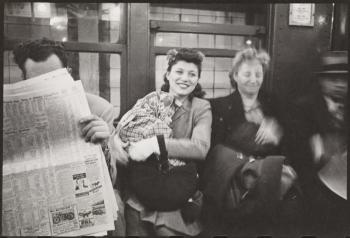 Stanley Kubrick for LOOK magazine, 1946. Life and Love on the New York City Subway [Passengers on a subway.] 