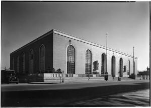 Gottscho-Schleisner, Inc., Bronx Post Office, 1938. Museum of the City of New York. 88.1.1.5313