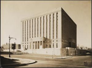 Wurts Bros. (New York, N.Y.), 851 Grand Concourse. Bronx County Courthouse, 1934. Museum of the City of New York. X2010.7.2.5914