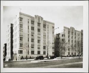 Wurts Bros. (New York, N.Y.), Grand Concourse and East 205th Street, northwest corner. Apartment building, 1937. Museum of the City of New York. X2010.7.2.7027