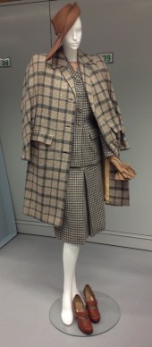"Town and Country" ensemble by Davidow, 1947. Museum of the CIty of New York, 2013.5.6A-H, J.