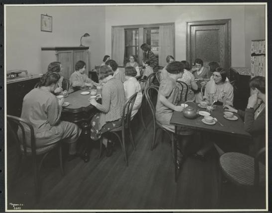 Byron Company (New York, N.Y.) Museum of the City of New York. 93.1.1.7120.