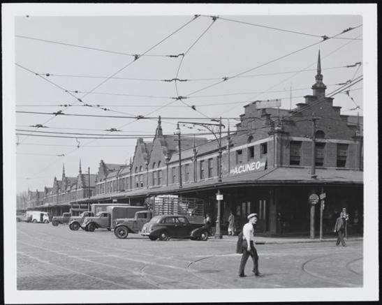 Unknown photographer. [A. Cuneo Store.], ca. 1935. Museum of the City of New York, X2010.11.7431.