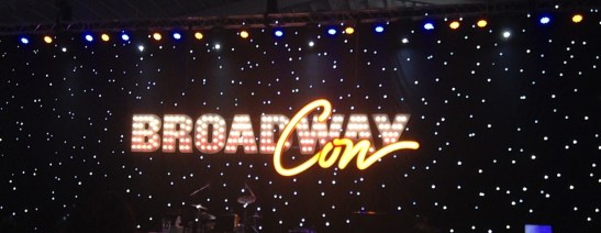 Backdrop of the mainstage at BroadwayCon 2017.